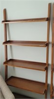 5-Tiered Wall Leaning Shelf