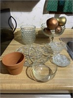 Lot of Assorted Glassware Items
