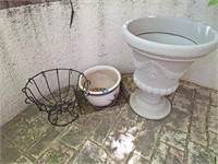 3 OUTDOOR FLOWER OR PLANT POTS