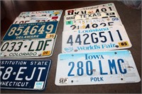 LARGE LOT OF LICENSE PLATES