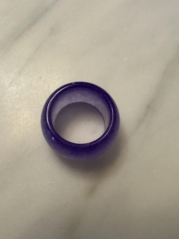 CHINESE PURPLE JADE RING NOTE