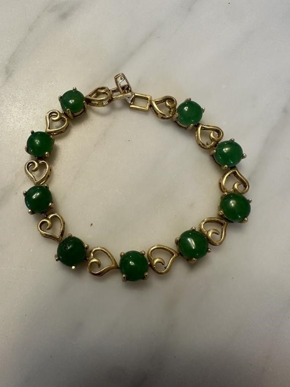 CHINESE JADE BRACELET NOTE