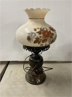 Vintage lamp with nice glass shade