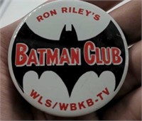 Ron Riley's BATMAN CLUB WLS/WBKB-TV pin