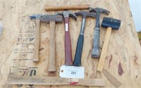 HAMMER LOT- CLAW- SMALL SLEDGE, MALLET AND HANDLE
