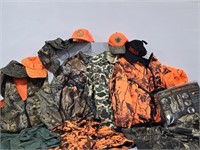 HUNTING CLOTHES- MENS LARGE