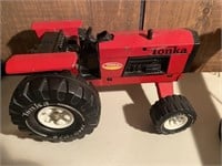 Tonka tractor