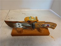 Collectible knife display