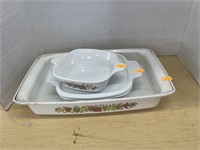 3 vintage Corning bakeware dishes