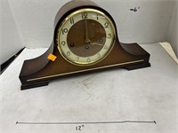 Mantle Clock - NECOR