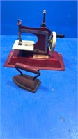 Old gateway sewing machine,iron