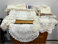 Table Runners and Doilies