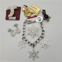 COSTUME JEWELRY: THE CHRISTMAS LOT