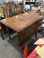 DROP LEAF TABLE, 42W X 62" WHEN EXTENDED