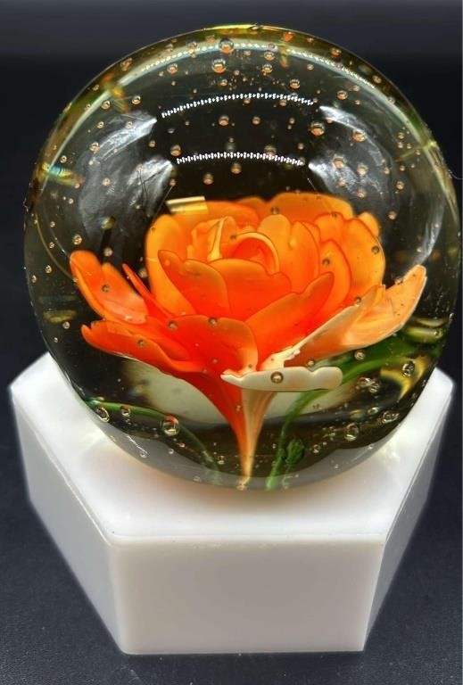 Beautiful Vintage Orange Rose Paperweight