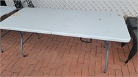 6ft folding plastic table