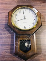 Seth Thomas quartz wall clock