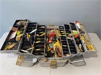 Early Aluminum Tacklebox w/35+ Lures & More