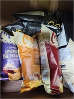 Mix box of chips