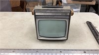 Vintage TV no power cord