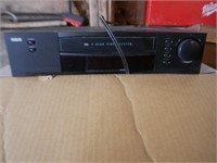 Vintage RCA VCR VR542 w/ Remotes & Multi-Outlet