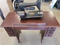 Vintage Singer Sewing Machine Table & Supplies