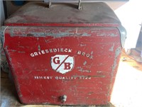 Vintage Griesedieck Bros Beer Cooler