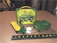 JD lunchbox and toys