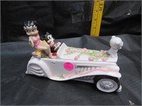 Betty Boop Trinket Box 7&3/4" x 4&5/8"