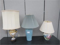 3 TABLE LAMPS WITH SHADES (1 DAMAGED SHADE)