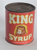 VINTAGE 1940S KING SYRUO 8LB TIN WITH LID=LARGE