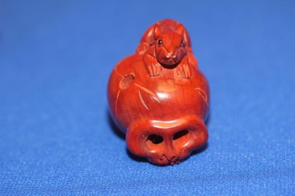 A Japanese Wooden Netsuke - Skull