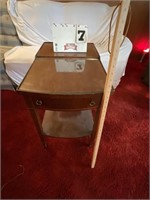 Vintage Mersman Cherry-finish side table