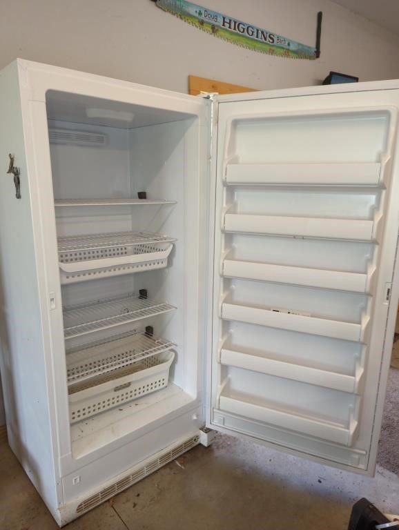 FRIDGIDAIRE 20.2-CU. FT. UPRIGHT FREEZER