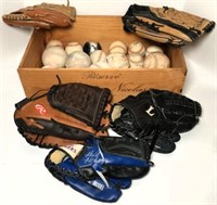 Baseball Gloves, Baseballs & Softballs in