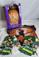 Halloween Theme Lot (Shirt, Kitchen Towels,