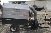 TRAC VAC w/ hose and attchments.