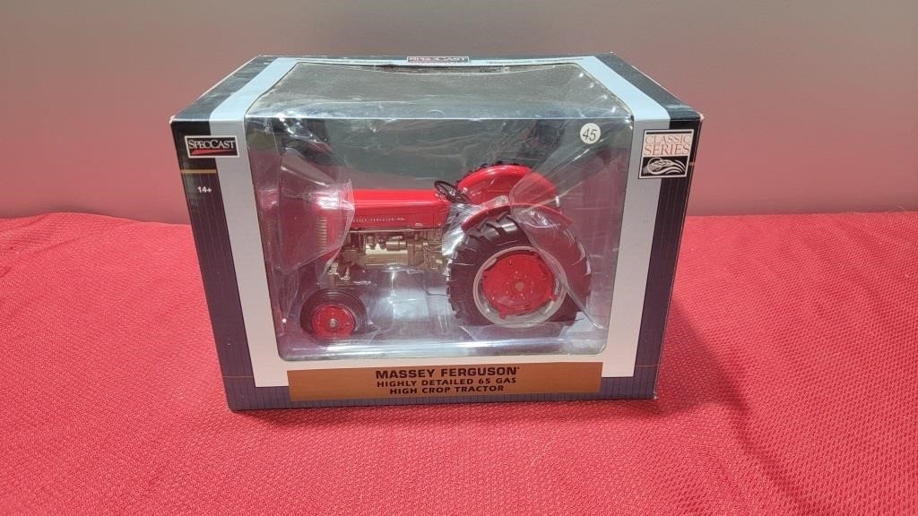 Nib speccast diecast Massey tractor