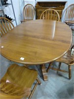 Oval Table with 2 Leaves & 6 Chairs with Silence