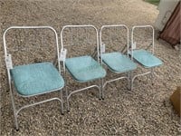 4 folding chairs for card table