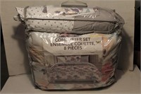 New Comforter 8 pc set, single bed size