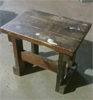End Table 23x16.5x19"H