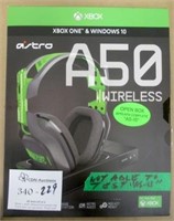 ASTRO A50 Wireless Xbox One/PC Gaming Headset