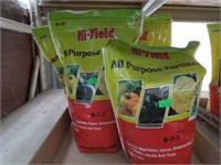 Hi-Yield all purpose fertilizer 4 bags 4 lbs. each