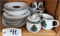 Totally Today, Christmas Tree Dinnerware