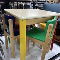 kids table, 4 chairs