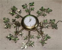 Vintage United wall clock with candles