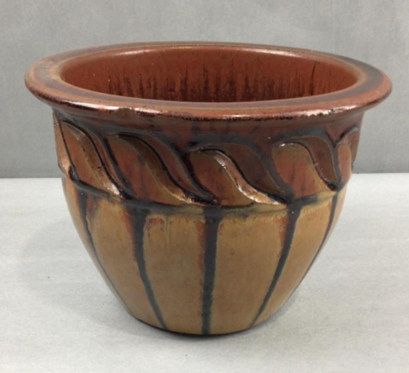Pottery bowl decoration