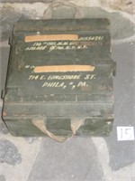 Wooden Military Foot Locker/Packing Box with Con15
