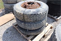 3 - 11R22.5 TIRES AND RIM